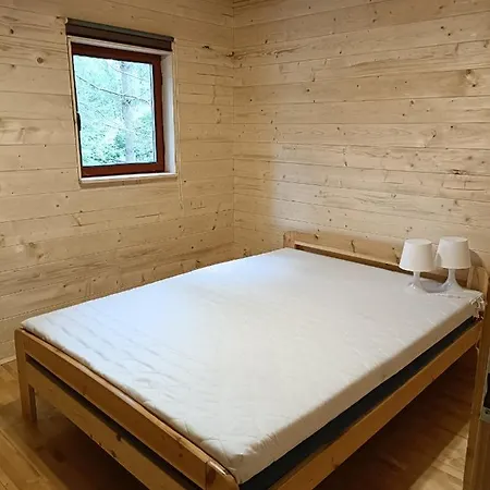 Dom Sosnowy * شتشتنو